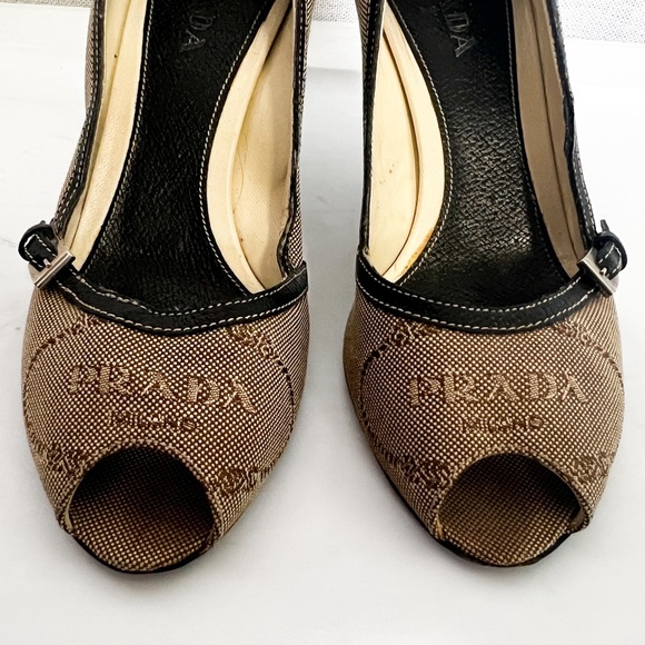 Vintage Prada Brown Buckle Canvas Leather Peep Toe Kitten Heels - Picture 3 of 12